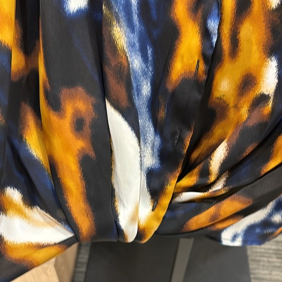 Worthington Satin Top 🧡💙 - Picture 7 of 8